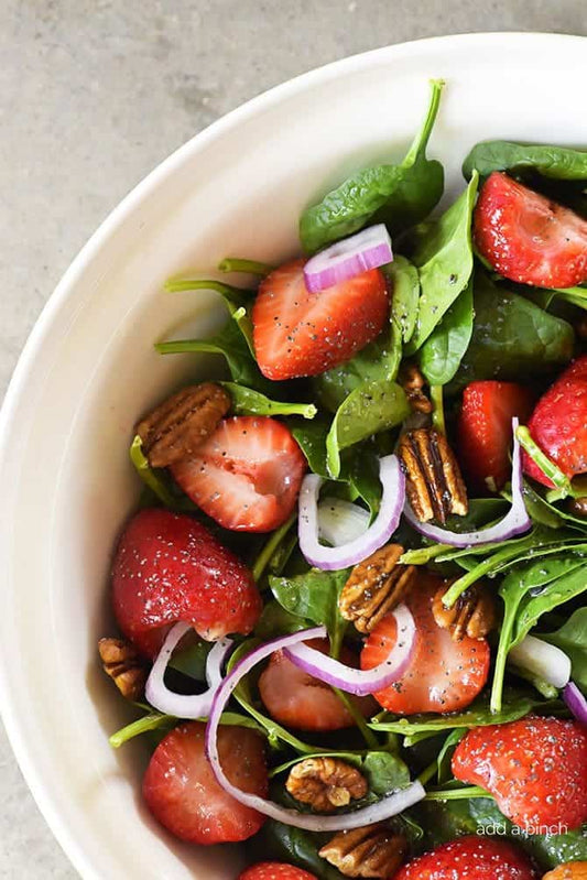 Straw'very Good Salad